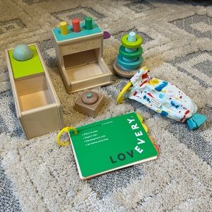 Lovevery 11-12 Months